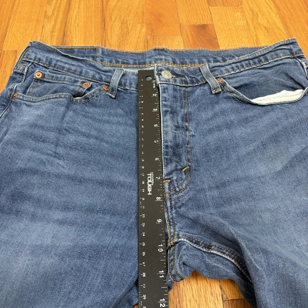 Levis 541 Jeans Mens‎ 33x32 Blue Athletic Taper Stretch Denim Pants Casual